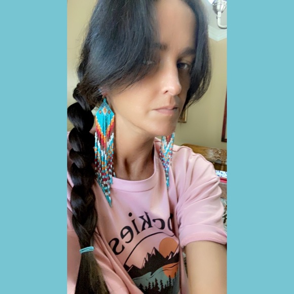 🎉SALE🎉Gorgeous Native American style long Fringe seed bead earrings - Picture 2 of 4